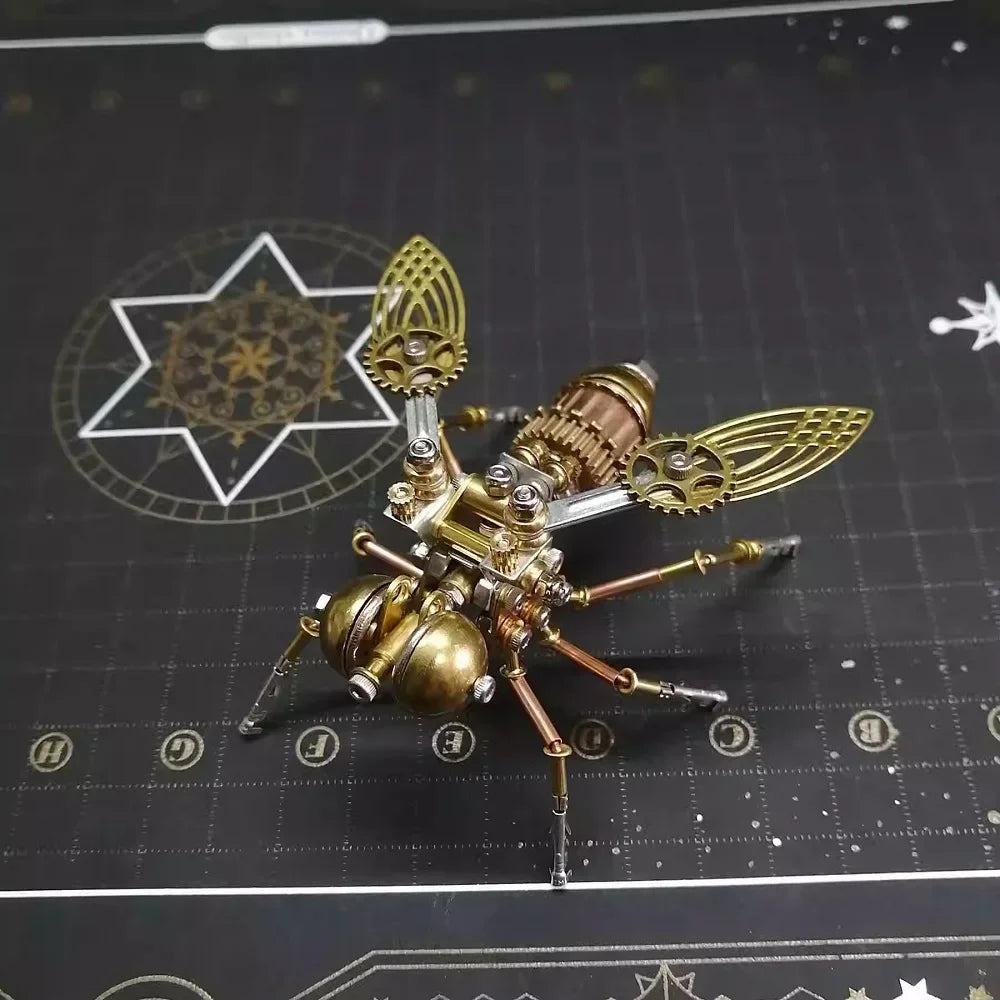 Bee & Wasp 3D Metal Puzzle - Artistic Insect Model, Challenging Handcrafted Gift for Home Decor or Office Desk Accessory