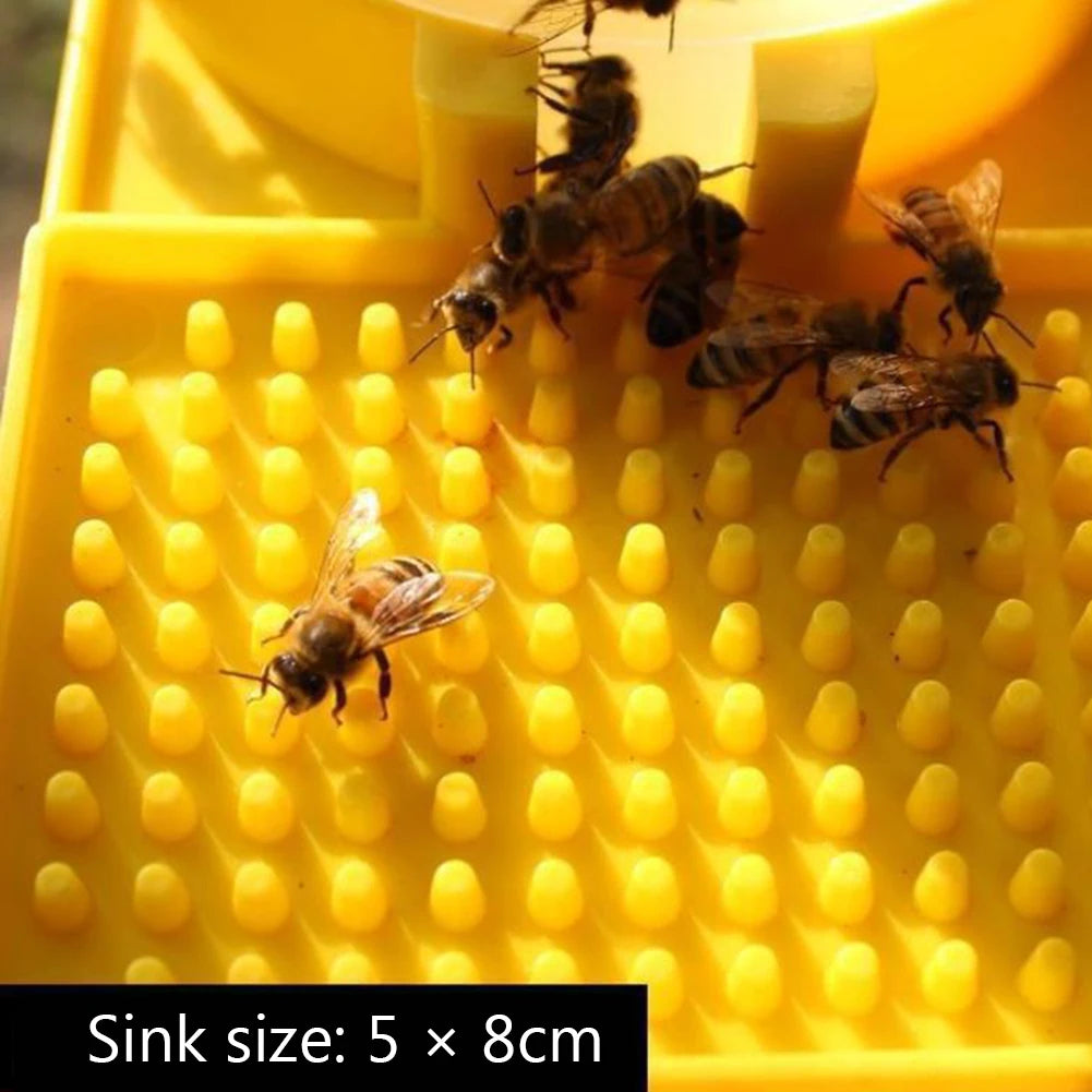 1-6PCS Bee Feeder Drinking Water Waterer Beekeeping Honey Bee Feeders Watering Bees Tools Supplies Feeding Bee Drinker Tools